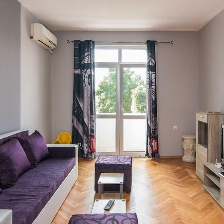 Zhakler - Top Center Apartment Opposite Starbucks Варна Экстерьер фото