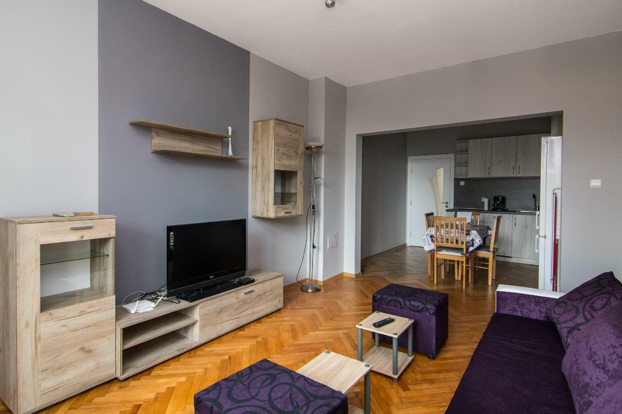 Zhakler - Top Center Apartment Opposite Starbucks Варна Экстерьер фото