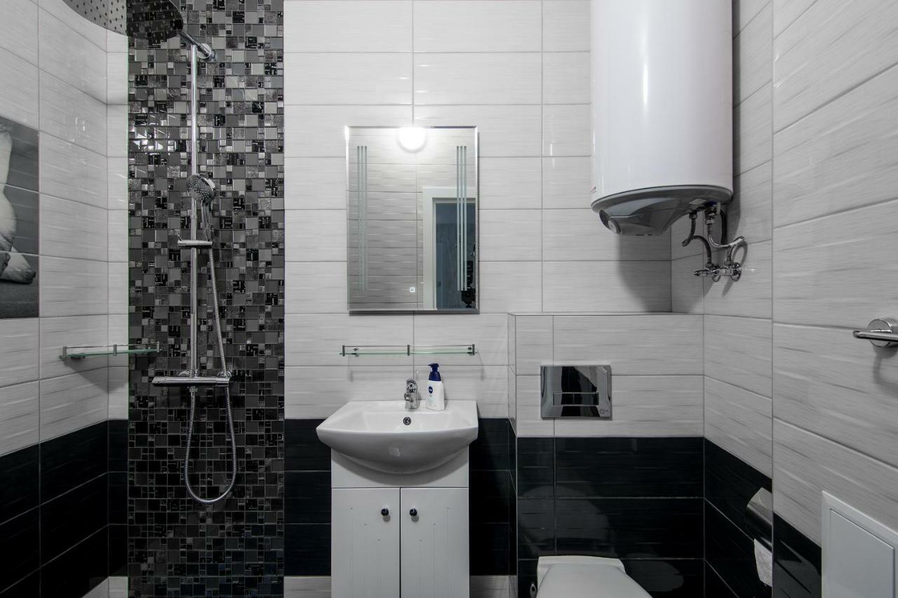 Zhakler - Top Center Apartment Opposite Starbucks Варна Экстерьер фото