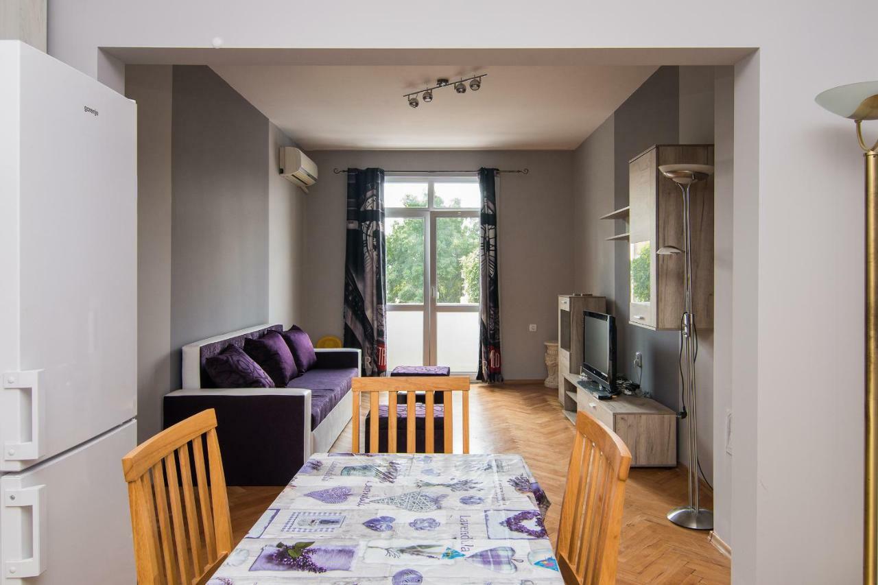 Zhakler - Top Center Apartment Opposite Starbucks Варна Экстерьер фото